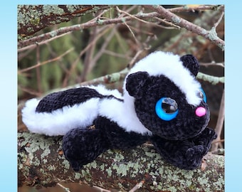 Skiddles the Skunk Crochet Pattern, Sploot Series
