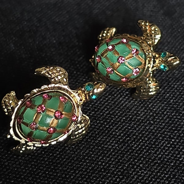 Designer Betsey Johnson Turtle Stud Earrings Rhinestones Diamond Cut Goldtone Sea Turtle Pink and Green Beach earrings