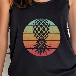 Upside Down Pineapple Swinger Polyamory Lifestyle Tank Top T-Shirt Open Relationship Gift for Swinger Wife Friend