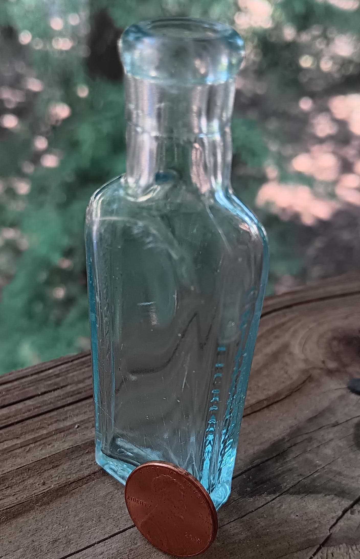 ヴィンテージ 大きな 蓋付きボトル エメラルドグリーン ガラスボトル Antique green bottle - Etsy 日本