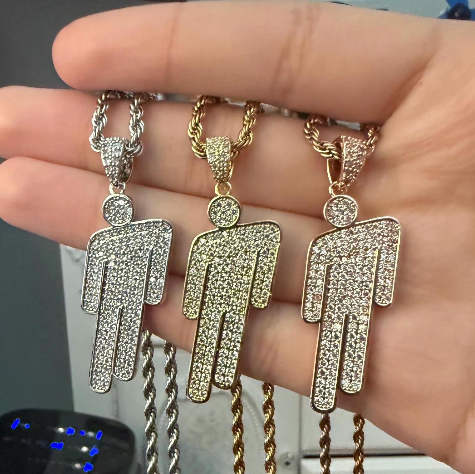 Billie Eilish　ネックレス Silver Blohsh Necklace - Billie Eilish | Store