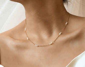 Dainty Freshwater Pearl Necklace, Minimalist Necklace, Pearl Choker, Bridal Wedding Necklace, Birthday Gift, Bridesmaids Gift