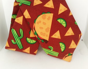La corbata del martes de tacos