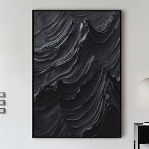 Schwarze 3D-Texturmalerei auf Leinwand, moderne schwarze minimalistische Malerei, schwarze 3D-Texturwandkunst, schwarze Gipskunst, reine schwarze Wanddekoration