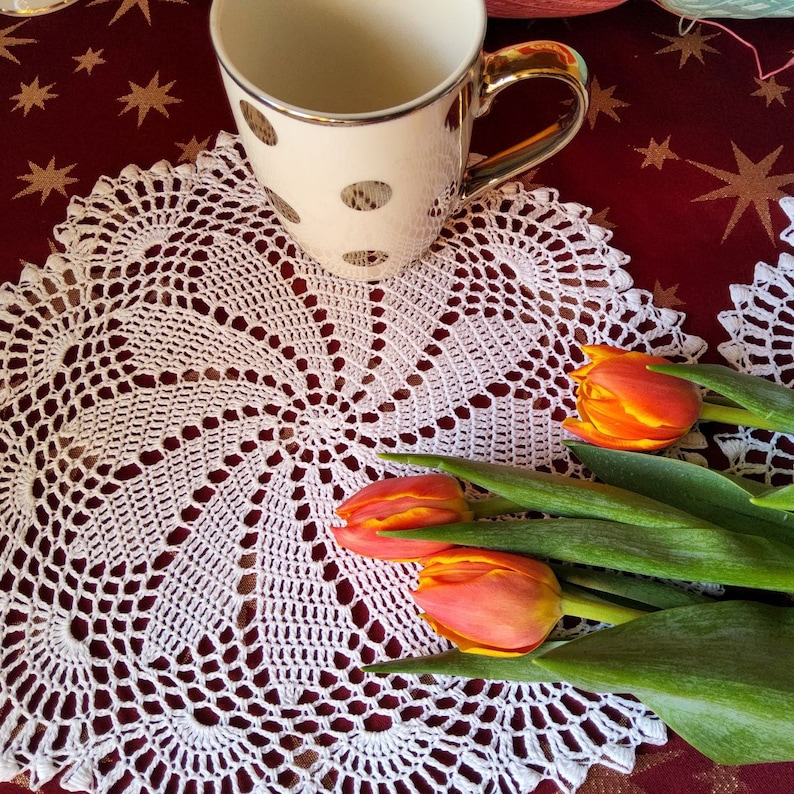 Crochet doily White Lace crochet doily Crochet coasters Crochet napkin table centerpiece small doily gift doilies by NataliaKuCrocher zdjęcie 4