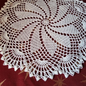 Crochet doily White Lace crochet doily Crochet coasters Crochet napkin table centerpiece small doily gift doilies by NataliaKuCrocher zdjęcie 8