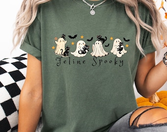 ハロウィン黒猫Tシャツ 不気味な季節のTシャツ 黒猫シャツ 猫好きへのギフト ハロウィンシャツ 心地よい色シャツ 猫の不気味な季節のTシャツ