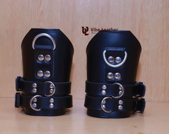 Conjunto de 2 esposas de suspensión de cuero auténtico hechas a mano, ajustables y con cierre, resistentes, color negro.