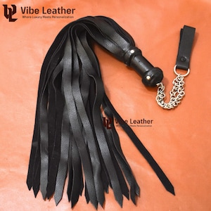 Vibe lederen echt rundleer vingerlus flogger 25 valt zwart zware thuddyflogger zweep zwart