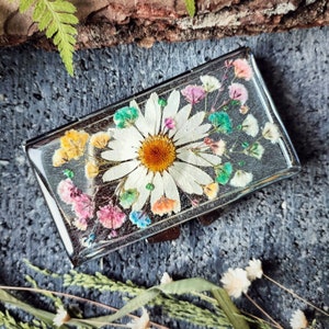 Pressed Flower Weekly Pill Case: Metal 7-Day Pill Organizer