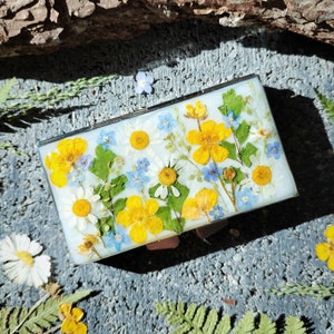Weekly pill case, 7 day Pill box, Pocket pill case, Pill Container 7 sections, Travel pill case, Cute pill box with real flowers