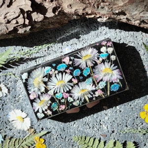 Flower pill case, Weekly pill case, Pill box, 7 day pill box, Pill Container 7 sections, Travel pill case, Cute pill box,