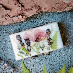 Real Pressed Flower Pill Case: 7-Day Weekly Travel Pill Box