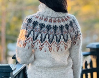 Lopapeysa icelandic sweater in pure icalandic lopi yarn - Ulfur polar