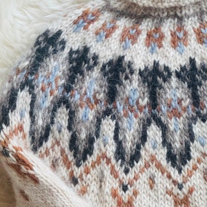 Lopapeysa icelandic sweater in pure icalandic lopi yarn Ulfur polar zdjęcie 5