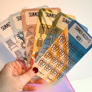 SUMMER HOLIDAY SAVERS -save für Ihre Schulferien - Laminierte Ersparnisse-Tracker | geringes Budget | 101 |