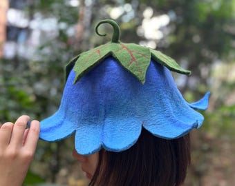 Sombrero de flores de fieltro de lana azul: disfraz de hada pixie hecho a mano
