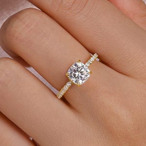 2.0CT Cushion Cut Moissanite Wedding Ring, 925 Sterling Silver Engagement Ring Set, Women Diamond Ring Set, Perfect Bridal Gift.*&#39;