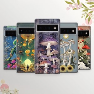 Könnte beinhalten: Satz mit sechs Handyhüllen mit verschiedenen Pilzillustrationen. Die Hüllen sind transparent mit einem farbenfrohen Design. Die Designs beinhalten eine Waldszene, einen Pilzwald, einen Pilz mit Augen, einen Pilz mit einem Gesicht und einen Pilz mit einer Krone.