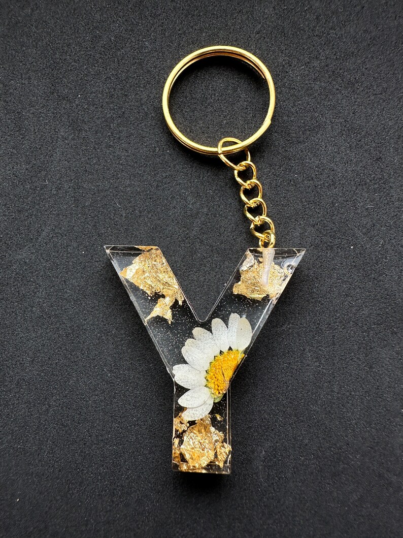 Y Letter Real Dried White Epoxy Keychain - Etsy