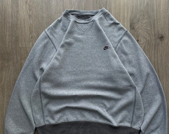 Sweat-shirt vintage Nike gris gros logo Y2k