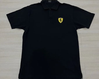 T-shirt VTG Ferrari couleur noire à manches courtes avec grand logo