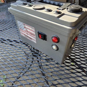 12 Volt Portable Power Box. ****LIMITED RUN****. Amateur (ham) radio operators only