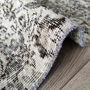 5.5x9.1 Beige Oushak Rug: Vintage Turkish Wool Rug