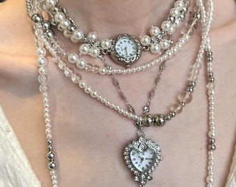 Vintage Perlenuhr Layered Halskette, Silber Herz Uhr Choker, Barock inspiriert Multi Strang Choker, Romantisches Y2K Gothic Schmuck Geschenk für Sie