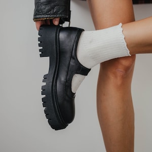 Classic Mary Janes, black summer shoes, . Chunky loafers with thick soles. Urban Mary Jane platform loafers Loafers made of genuine leather.