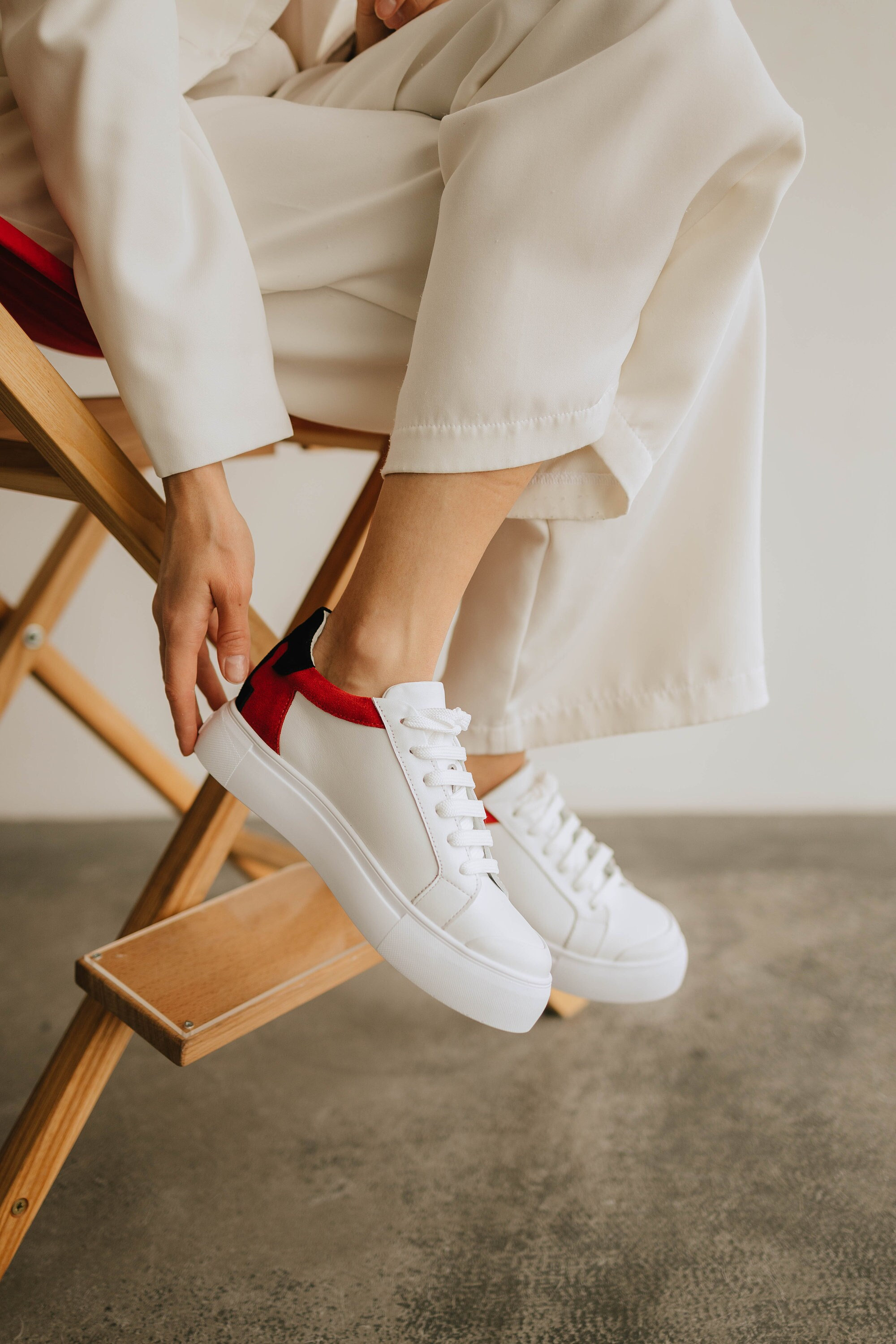 Women's Sneakers Athletic Shoes