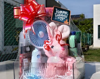 Caja de regalo de agradecimiento para profesores, conejito de peluche, mini ventilador, artículos de papelería y dulces.