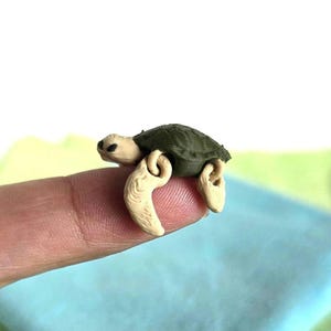 Articulated 3D Printed Sea Turtle Fidget: Pocket Pet Desk Buddy