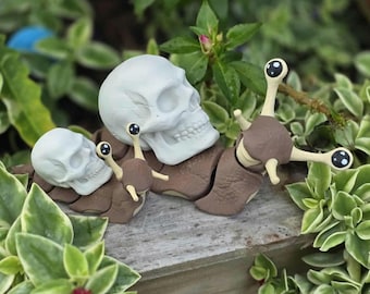 Special Edition Skull Snail – 8” Articulated Flexi Desk Pet – Halloween Collectible