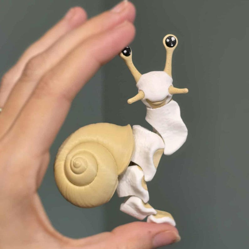 Small Articulated Snail With Interchangeable Shell – 3” Flexi Desk Pet ...