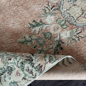 3x8 Organic Wool Turkish Rug: Pink Beige Green Oushak Runner
