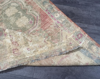3x5 Faded Red Blue Green Beige Turkish Rug, 3x5 Vintage Rug, Oushak Kitchen Entry Bedroom Bathroom Livingroom Rug, Home Decor, 3.2x5.2 Ft