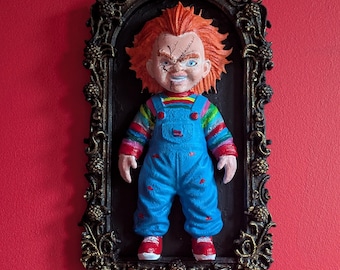 Marco de arte de pared de terror de Chucky / Decoración gótica de muñeco asesino / Regalo coleccionable de película de terror