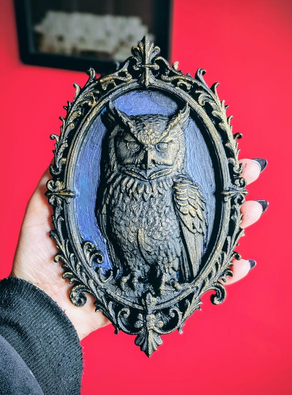 Gothic Owl Frame | Witchy Wall Art | 3D Printed & Hand-Painted