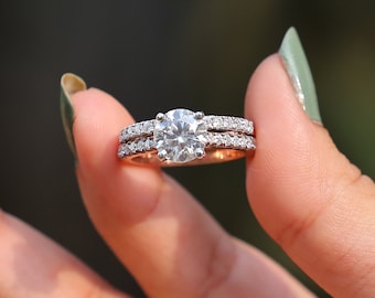 Anillo de compromiso / anillo de bodas con diamantes cultivados en laboratorio de corte redondo certificado de 1.7 TCW, regalo de anillo de aniversario para ella.