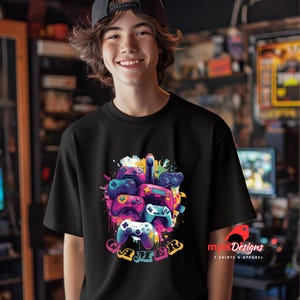 Gamer T-shirt Retro Gamer Style T-shirt, 80s Arcade Design, Nostalgic Gaming Tee