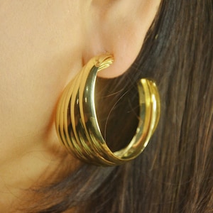 Large Chunky Hoop Earrings, Thick Giant Gold Hoops, Big Hoops, hoops Fashion, Hoops XL, Elegant Classic Design, 14kt Gold Filled Hoops