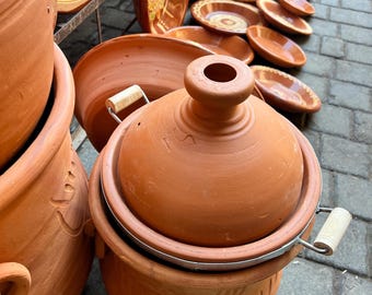 Handcrafted Moroccan Clay Tagine – Authentic Cookware with Lid & Stand
