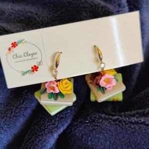Boucles d&#39;oreilles en pâte polymère/Boucles d&#39;oreilles décoratives/Boucles d&#39;oreilles florales faites main/Boucles d&#39;oreilles botaniques en argile/Acier inoxydable/Cadeau pour elle/Pâte polymère