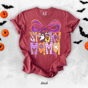 Spooky Mama Shirt Mom Halloween Shirt Halloween Comfort Colors Mom Shirt Halloween Shirt Gift Halloween Mama Shirt Spooky Halloween Mama Tee afbeelding 4