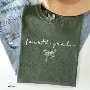 Fourth Grade Teacher Shirt Comfort Colors Fourth Grade Teacher Team Shirt 4th Grade Teacher Back to School Tee 4th Grade Teacher Gift GGC392