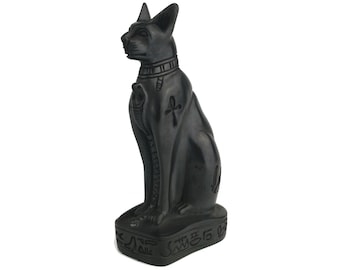 Dea egizia Bastet in resina nera fusa vintage con geroglifici, scultura Bastet, statuina Bastet in resina vintage, decorazione dell'antico Egitto