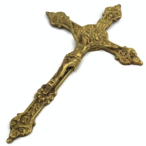 Antique Brass Cross, Brass Jesus Cross Crucifix, Wall Hanging Brass Jesus Cross Crucifix, Church Altar Decor, Antique Religious Artifact