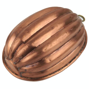 Vintage Copper Cake Mold, Antique Jelly Mold, Copper Kitchen Wall Hanging, Old Baking Tin, Rustic Farmhouse Kitchen Décor
