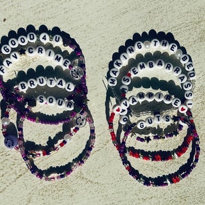 Olivia Rodrigo concert trading bracelet
